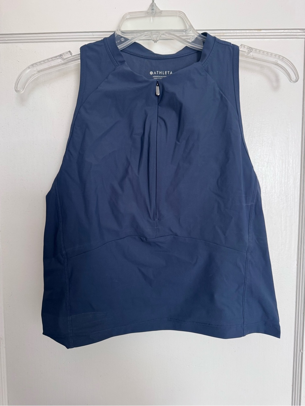 Athleta cropped workout tank! Worn once